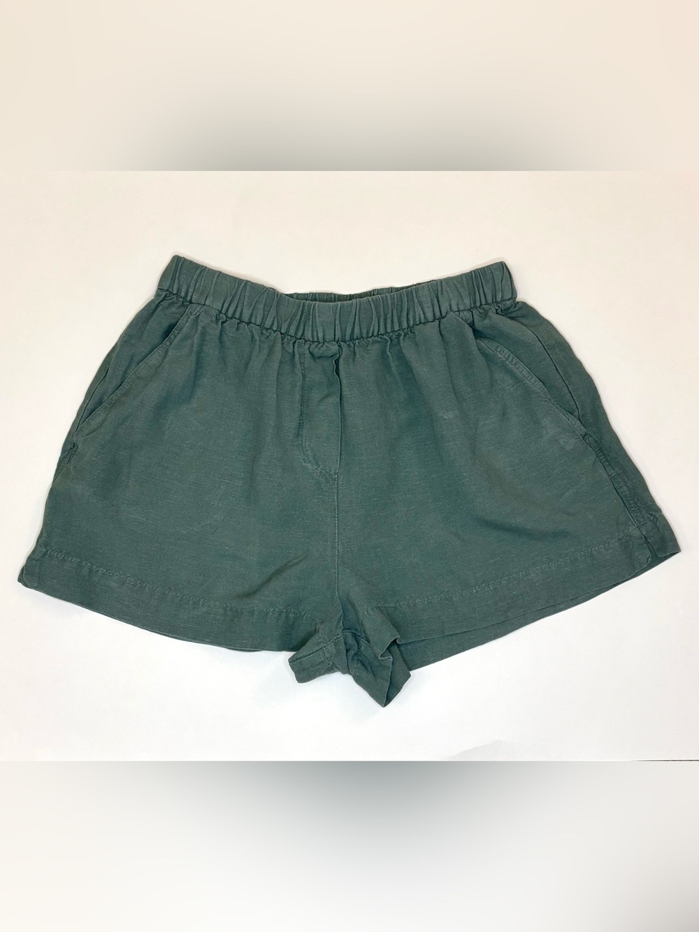 Dark Green Shorts Oysho S(small)